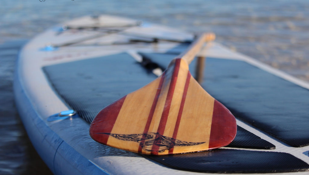 Jeou Paddle la pagaie en bois spécial paddle artisanale