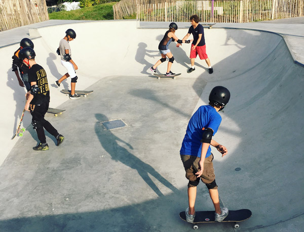 Borza cours de skate en skatepark