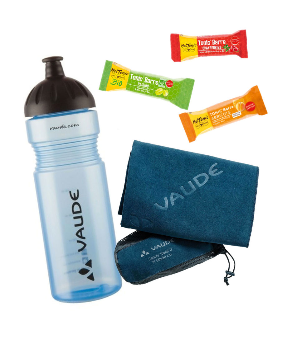 Kit sportif gourmand Vaude gourde sans bpa serviette microfibre ultra-absorbante bleu