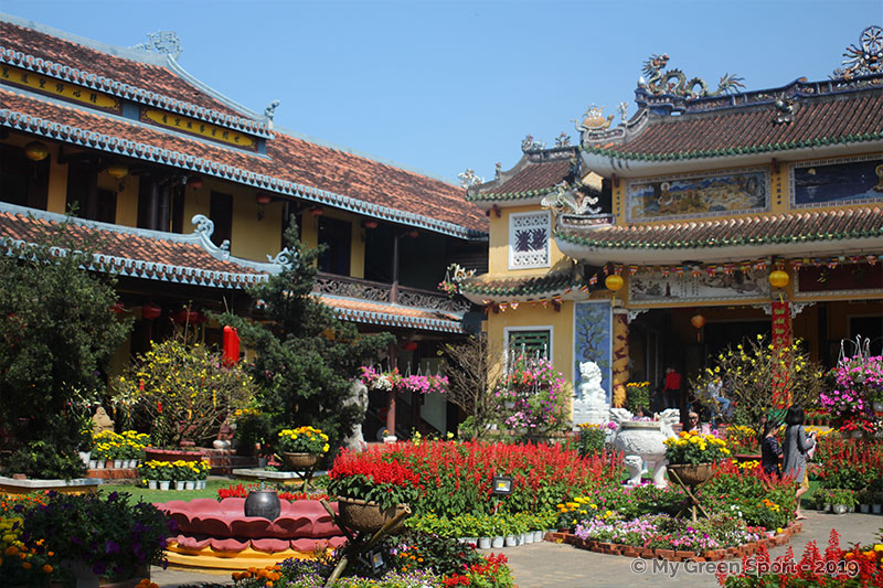Voyager autrement Vietnam : Temple Hoi An