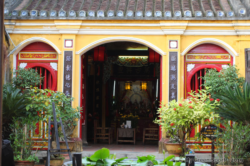 Voyager autrement Vietnam : Temple Hoi An